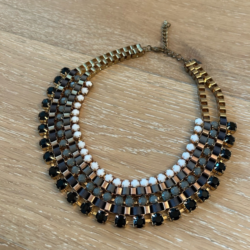 Black gray white and gold beaded collar necklace - Picture 6 of 8